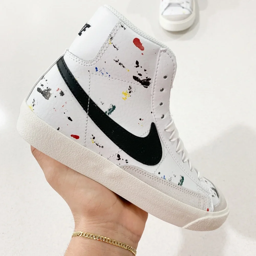 ๐ค๐ค New Nike Blazer Mid White Black Sneakers - Picture 1 of 3